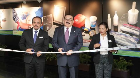 Senado y uso de los plásticos