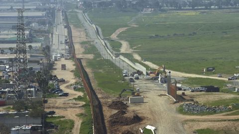 Muro fronterizo EUA y México