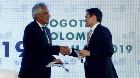 Ricardo Lozano y Justin Adams