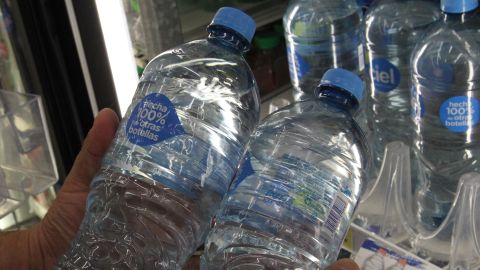 Botellas de plástico