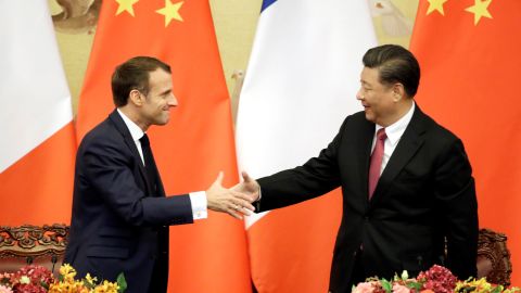 Emmanuel Macron, y  Xi Jinping