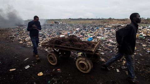 Vertedero de basura electrónica