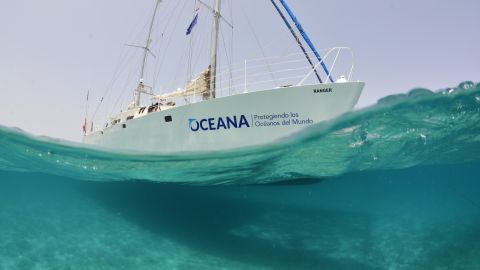 Barco de oceana