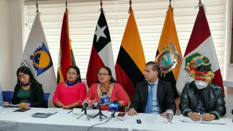 Indígenas de Ecuador