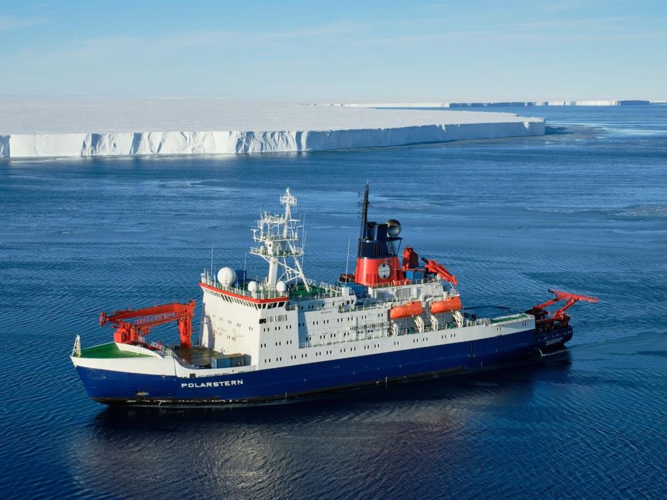 RV Polarstern