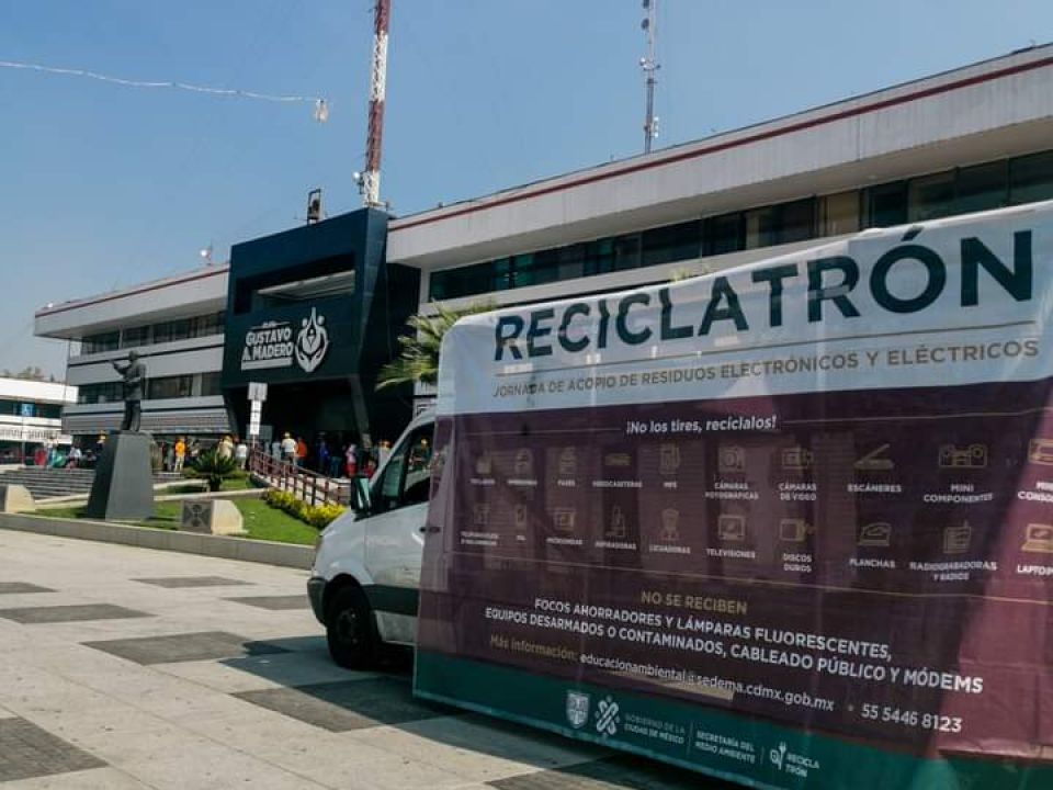 Reciclatrón