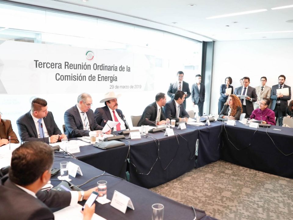 Senado México. Sesión de Energía