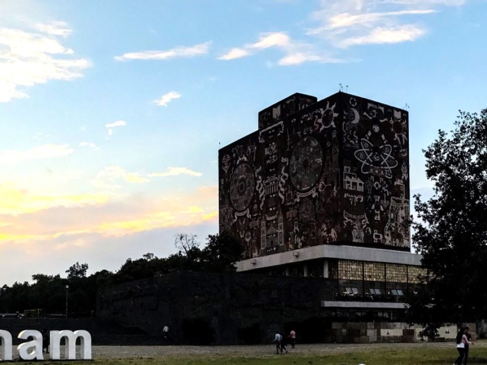 UNAM