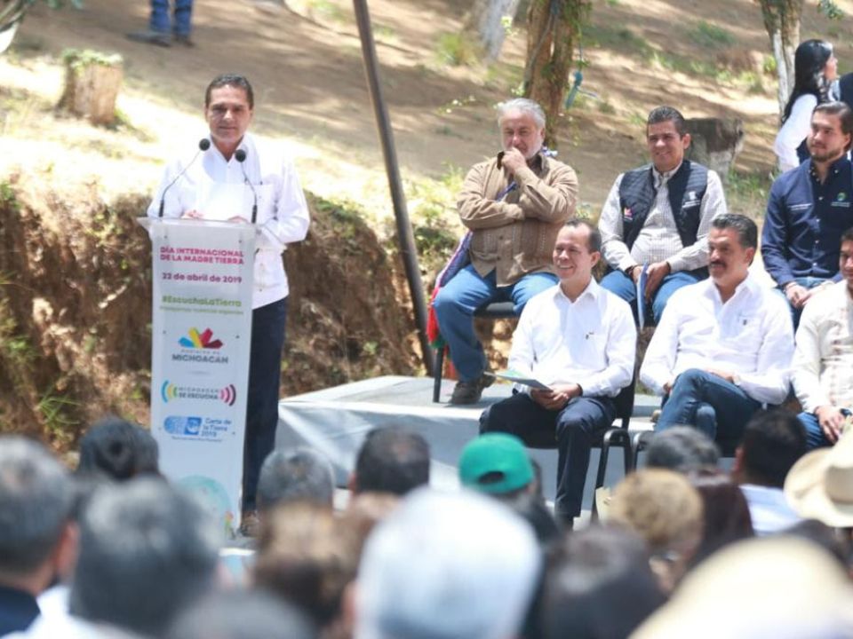 Silvano Aureoles Conejo