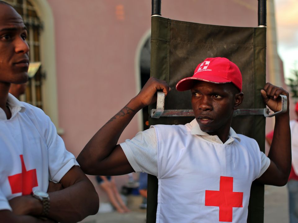 Miembros de la Cruz Roja 