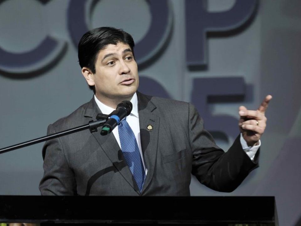 Carlos Alvarado