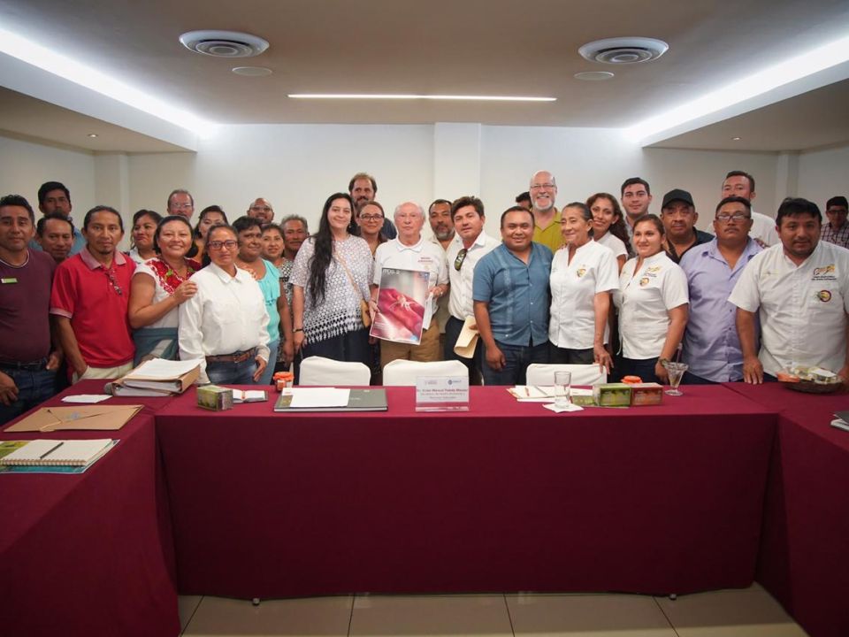 Reunión con empresas de turismo comunitario