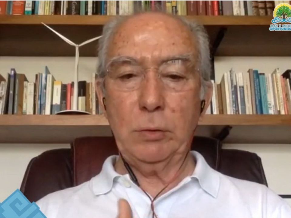 Efraín Villanueva Arcos 
