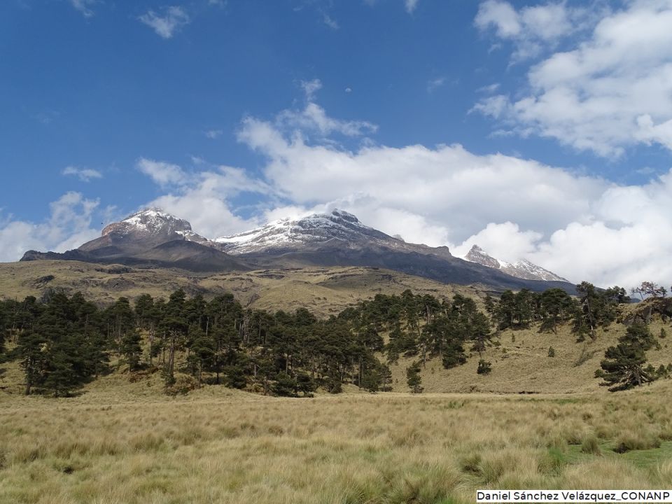 Iztaccíhuatl Popocatépetl 