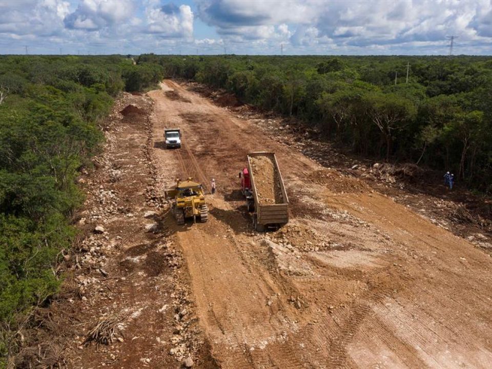 Construcción del Tren Maya