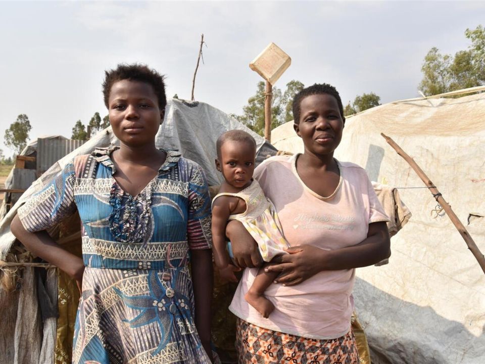 Personas de Burundi desplazadas por el cambio climático