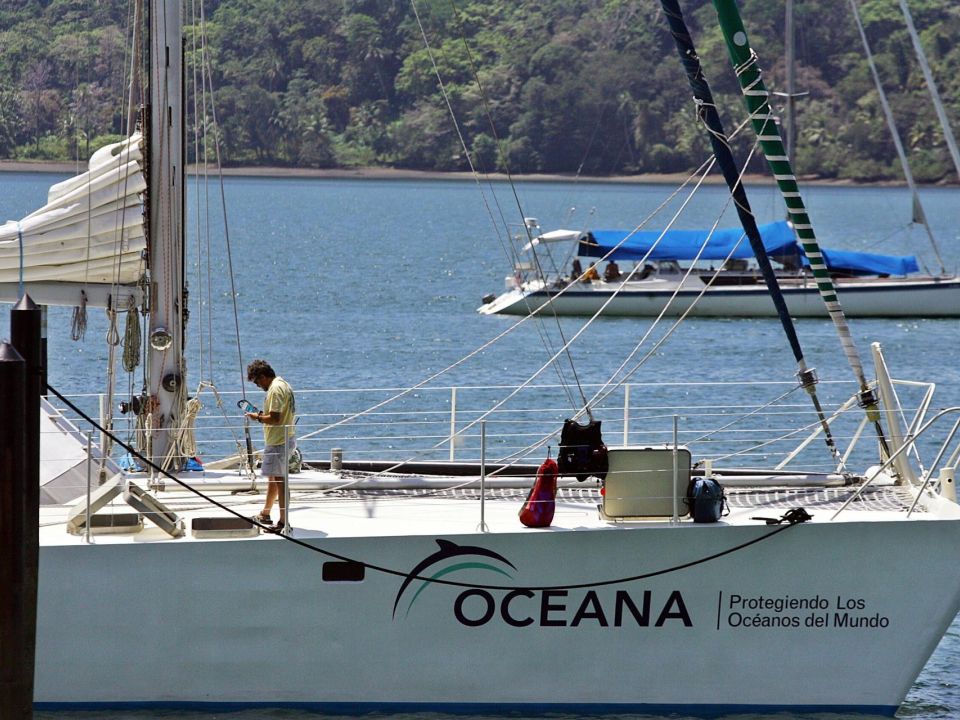 Barco de Oceana