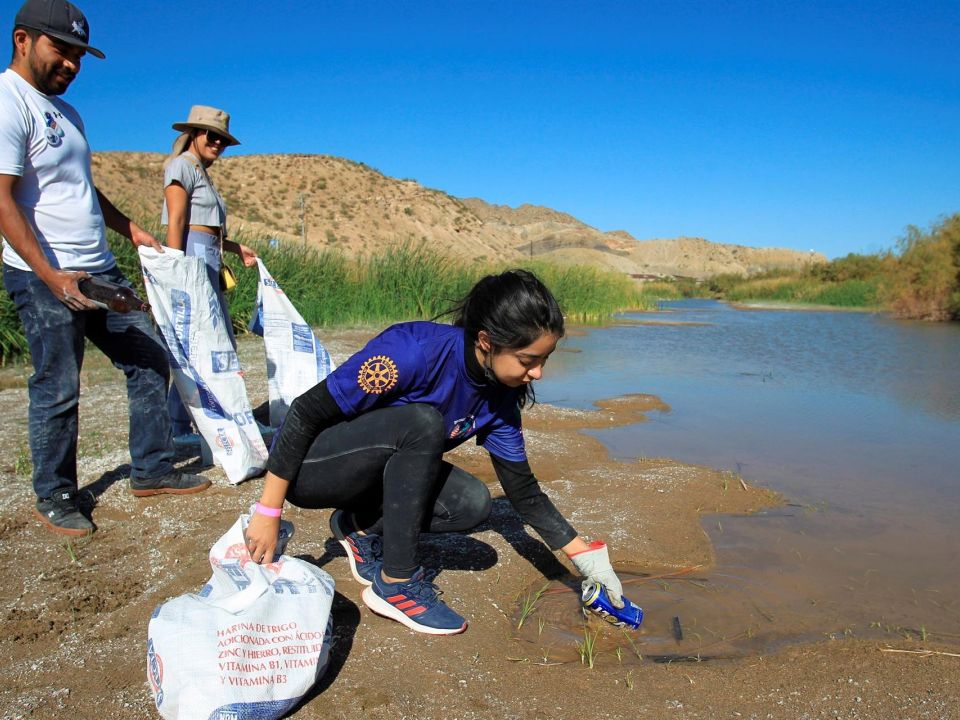 Juntos limpiemos el Río Bravo