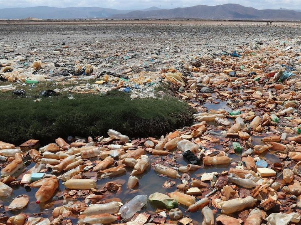 La contaminación del lago Uru Uru