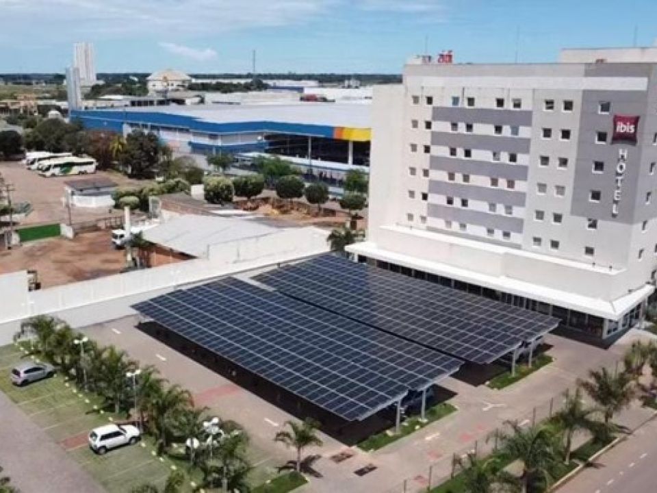 Accor